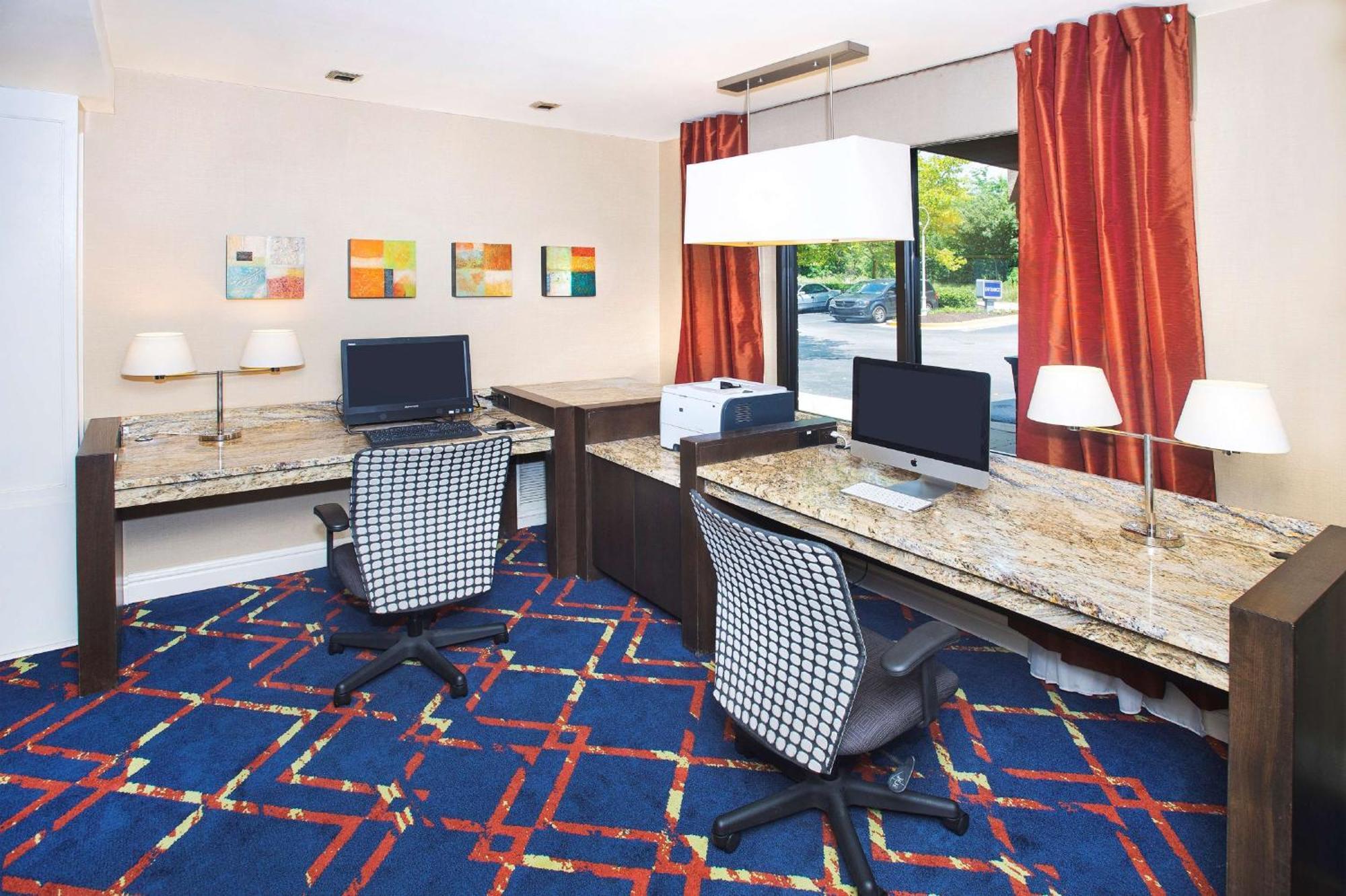 Hampton Inn & Suites Annapolis Bagian luar foto