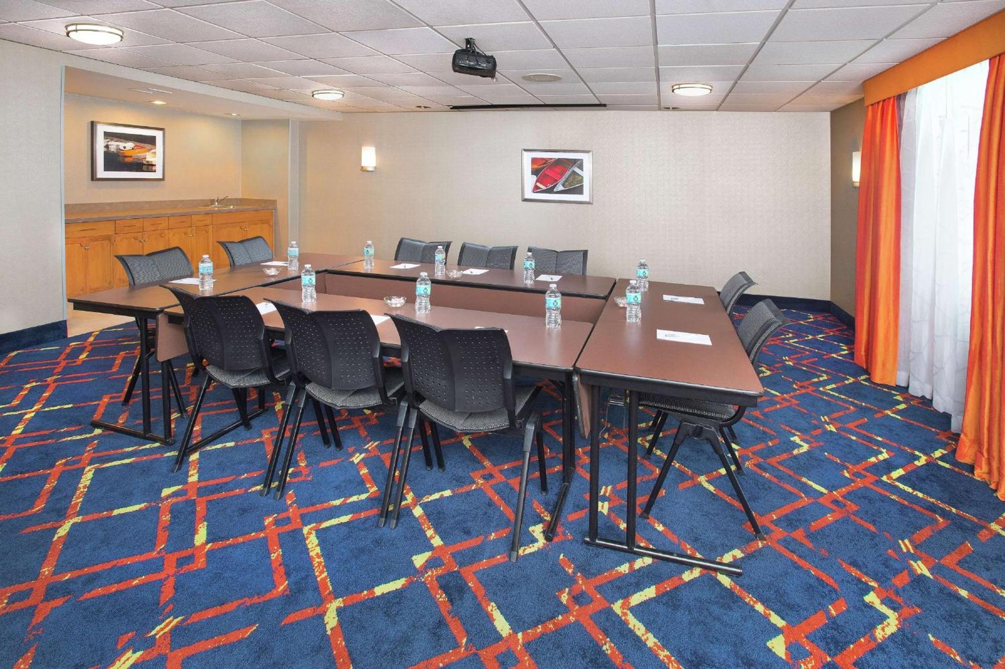 Hampton Inn & Suites Annapolis Bagian luar foto